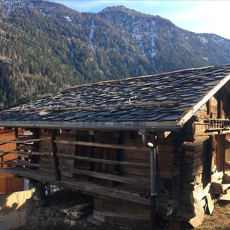 La Cabane De L'Homme Tranquille Le Tretien Zewnętrze zdjęcie