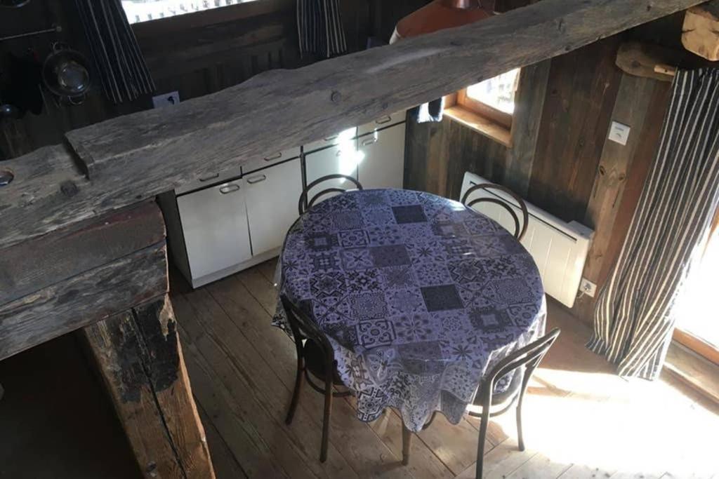 La Cabane De L'Homme Tranquille Le Tretien Zewnętrze zdjęcie