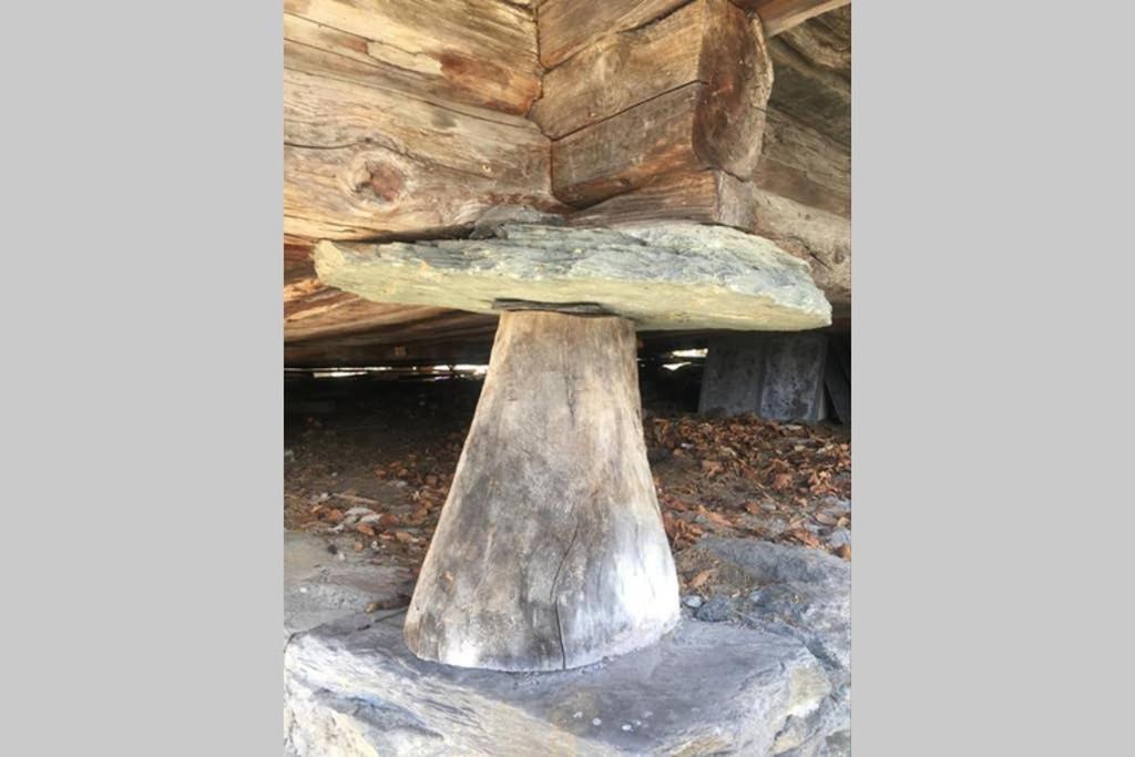 La Cabane De L'Homme Tranquille Le Tretien Zewnętrze zdjęcie
