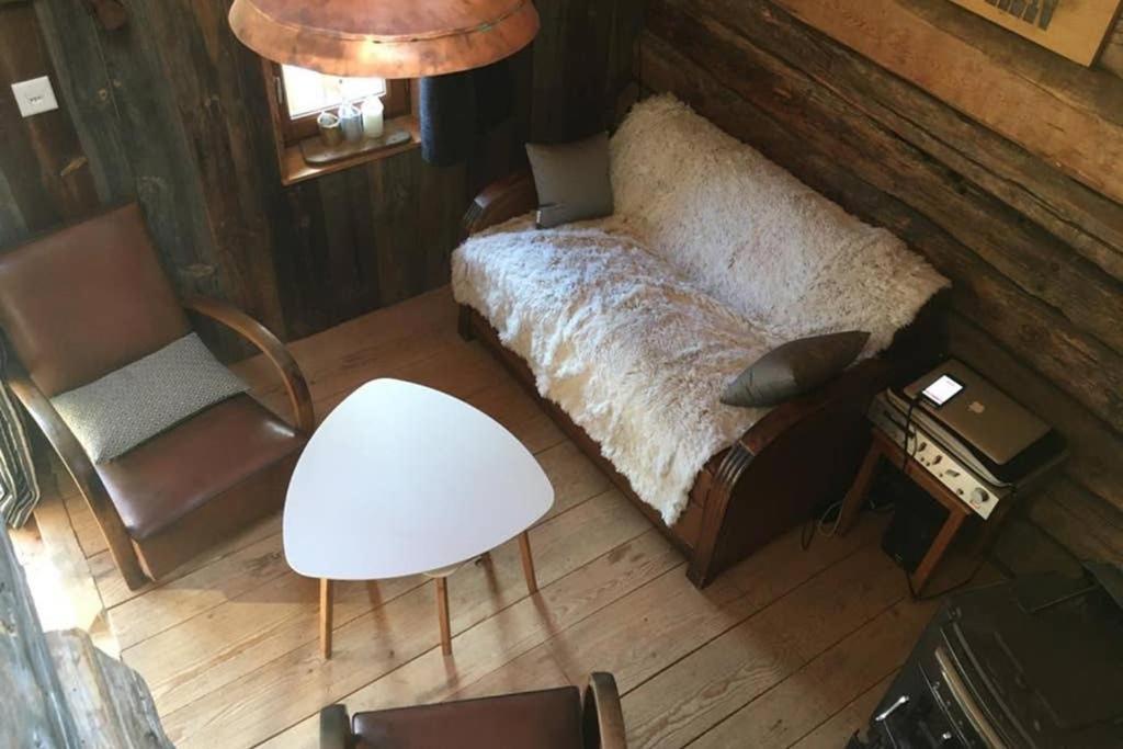 La Cabane De L'Homme Tranquille Le Tretien Zewnętrze zdjęcie